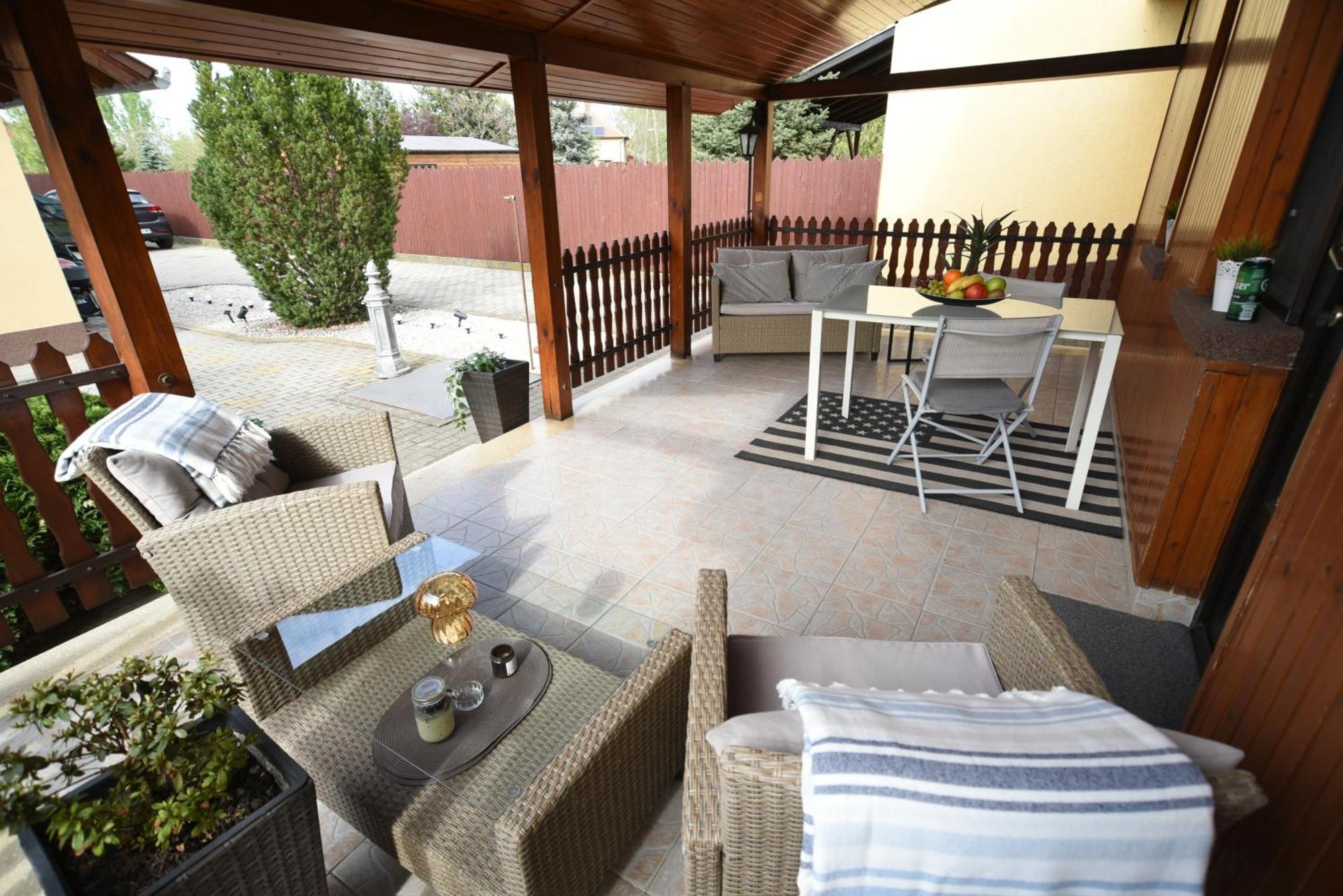 Mórahalom Crystal Apartman מראה חיצוני תמונה
