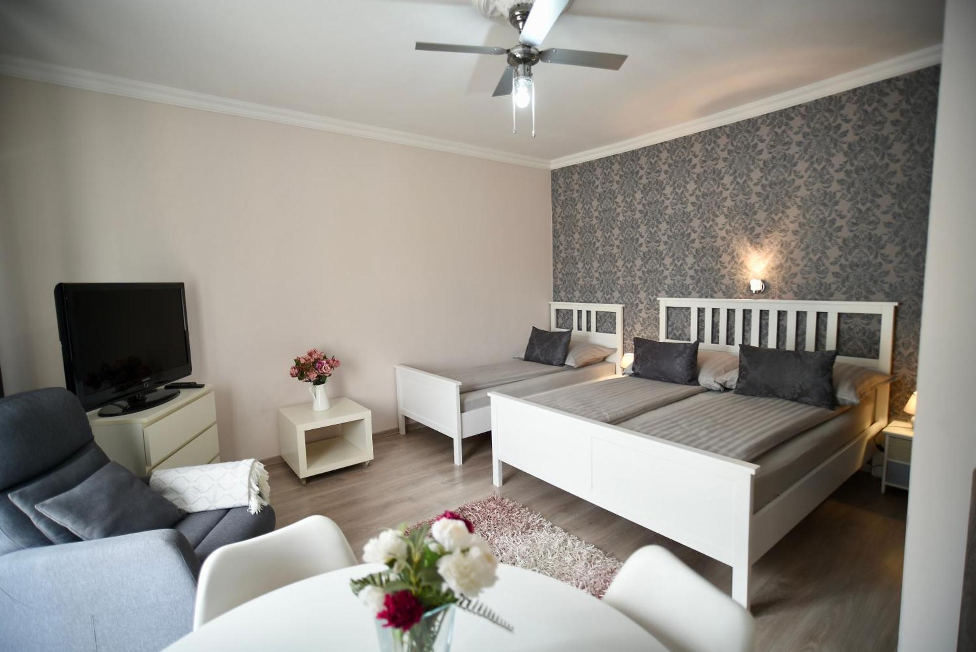 Mórahalom Crystal Apartman מראה חיצוני תמונה